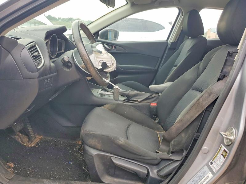 64693486 :رقم المزاد ، JM1BM1T78F1221604 vin ، 2015 Mazda 3 مزاد بيع