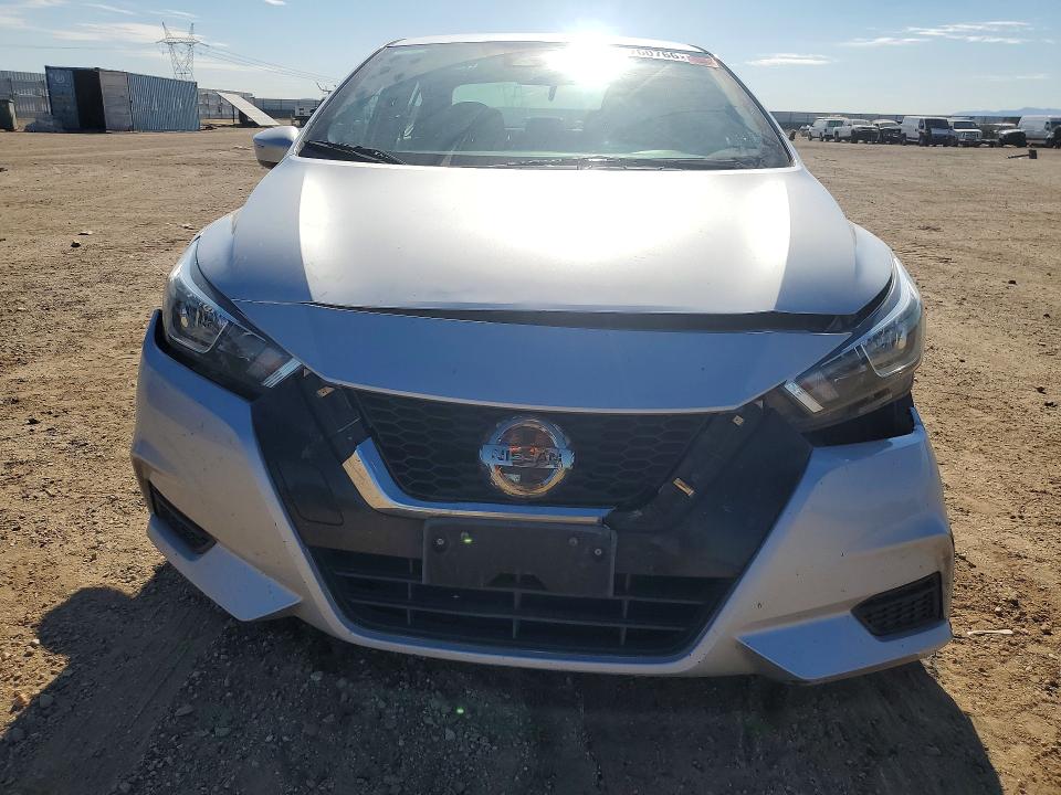 63760766 :رقم المزاد ، 3N1CN8EV4ML878608 vin ، 2021 Nissan Versa مزاد بيع