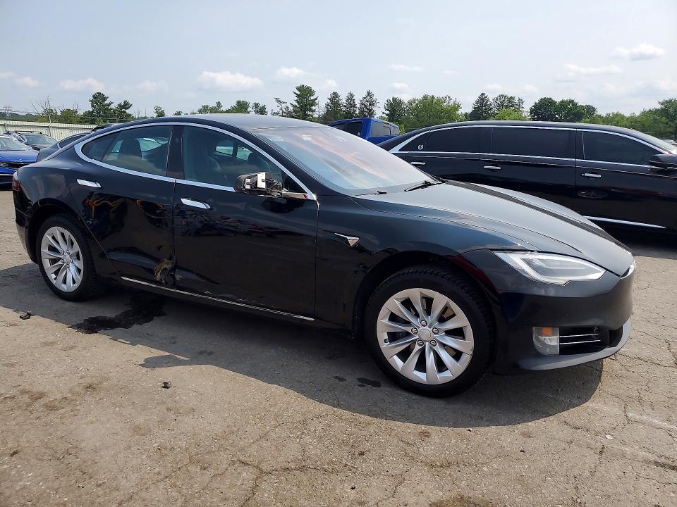 Aukcja sprzedaży 2018 Tesla Model S, vin: 5YJSA1E23JF264757, numer aukcji: 65167516