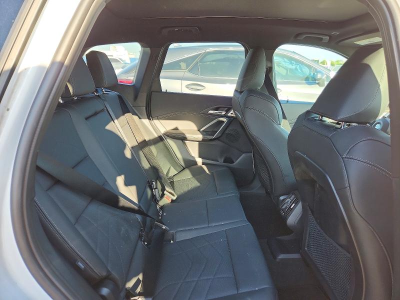 64652686 :رقم المزاد ، WBX73EF01P5X15802 vin ، 2023 Bmw X1 مزاد بيع