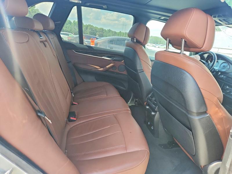 65138466 :رقم المزاد ، 5UXKR2C37H0X04240 vin ، 2017 Bmw X5 مزاد بيع