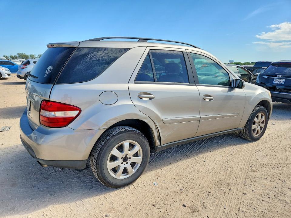 66048696 :رقم المزاد ، 4JGBB86E26A009026 vin ، 2006 Mercedes-benz Ml مزاد بيع