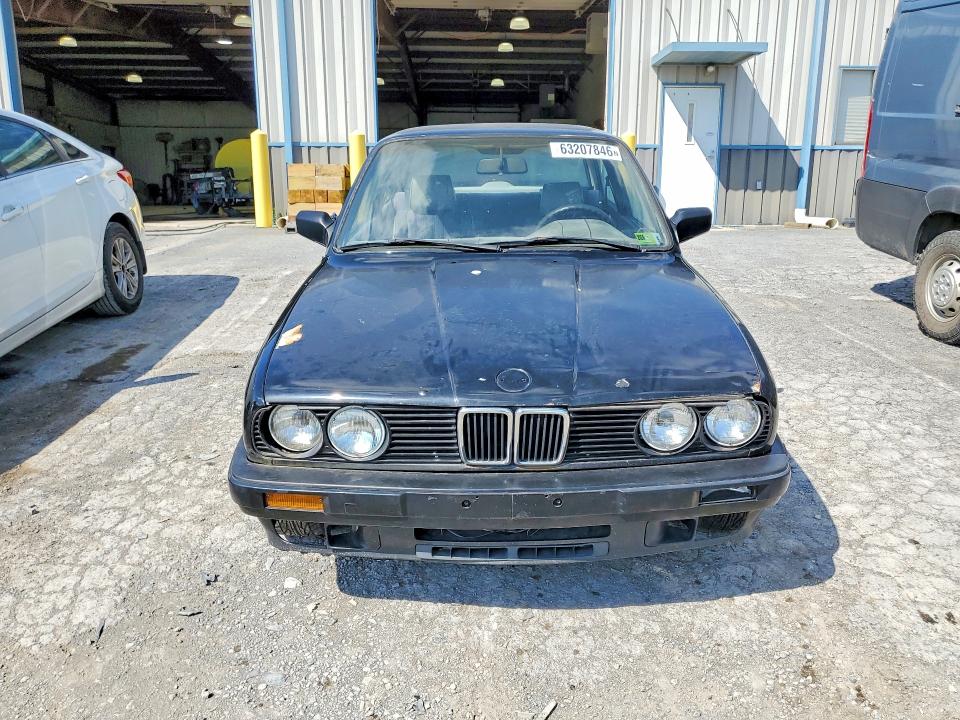 1991 Bmw 318 მანქანა იყიდება აუქციონზე, vin: WBAAF9319MEE72976, აუქციონის ნომერი: 63207846
