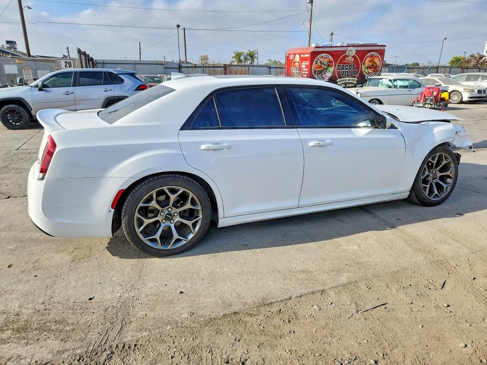 Продаж на аукціоні авто 2018 Chrysler 300, vin: 2C3CCABG7JH244749, номер лоту: 67146026