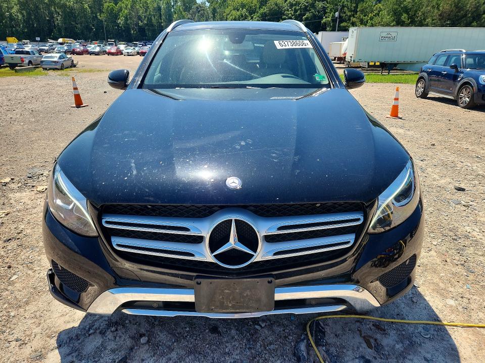 2017 Mercedes-benz Glc მანქანა იყიდება აუქციონზე, vin: WDC0G4JBXHF123777, აუქციონის ნომერი: 63738606