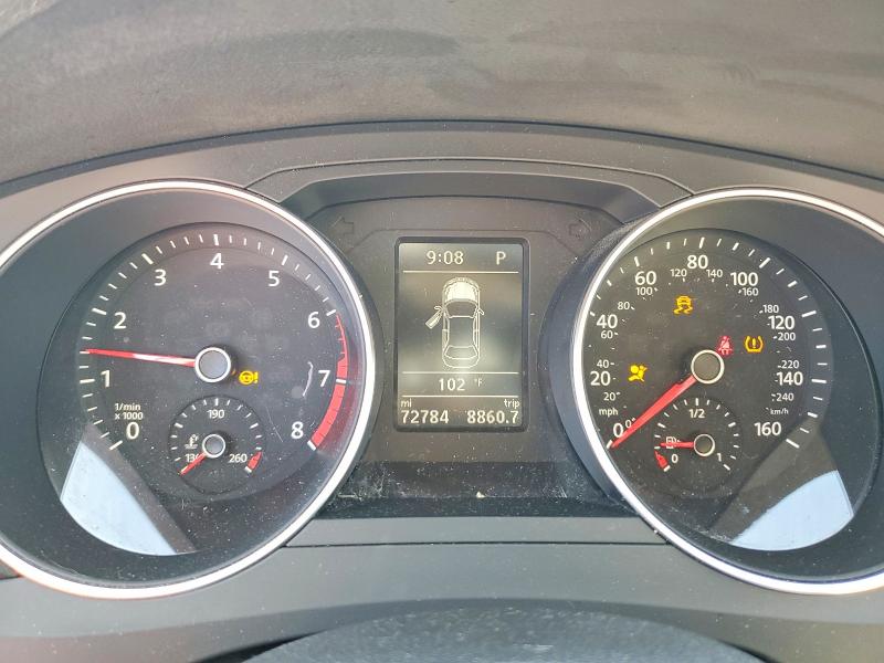 61641136 :رقم المزاد ، 3VWDB7AJXHM390770 vin ، 2017 Volkswagen Jetta مزاد بيع