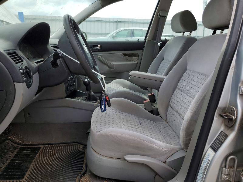 2002 Volkswagen Jetta მანქანა იყიდება აუქციონზე, vin: 3VWSK69M62M194901, აუქციონის ნომერი: 64513786