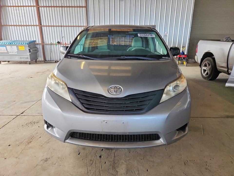 Продажа на аукционе авто 2013 Toyota Sienna, vin: 5TDZK3DC3DS391607, номер лота: 64366316