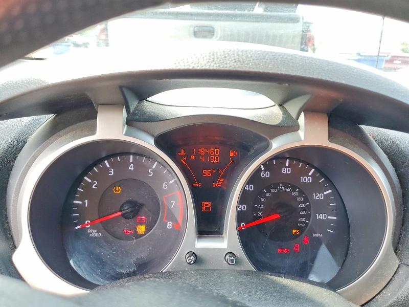 2011 Nissan Juke მანქანა იყიდება აუქციონზე, vin: JN8AF5MR3BT018233, აუქციონის ნომერი: 63966236