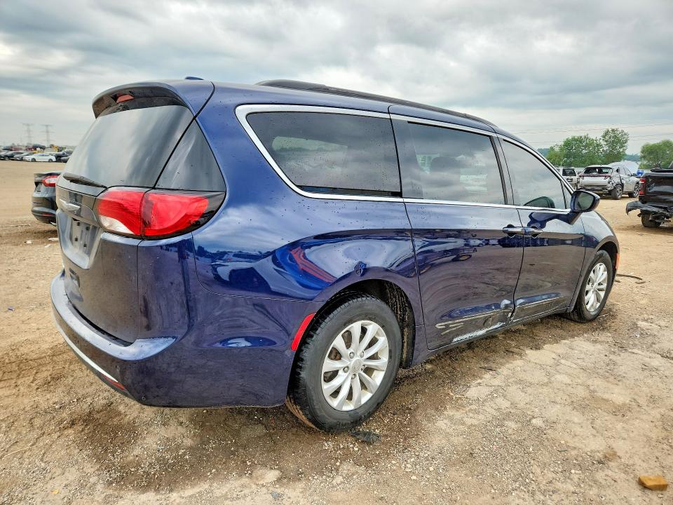Aukcja sprzedaży 2017 Chrysler Pacifica, vin: 2C4RC1BGXHR831828, numer aukcji: 63841476