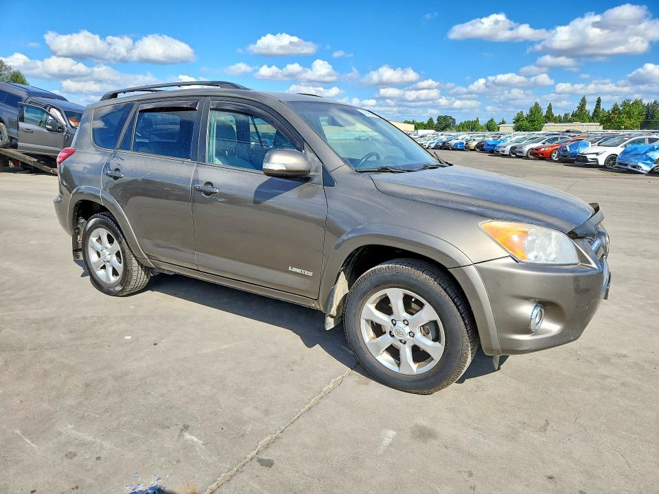 64647886 :رقم المزاد ، 2T3DK4DV6AW014975 vin ، 2010 Toyota Rav4 مزاد بيع