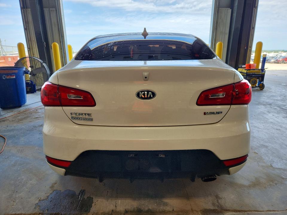 2016 Kia Forte Koup მანქანა იყიდება აუქციონზე, vin: KNAFX6A88G5658964, აუქციონის ნომერი: 65331326