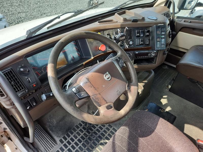 Aukcja sprzedaży 2017 Volvo Vn Vnl, vin: 4V4N39TG9HN988182, numer aukcji: 65240346