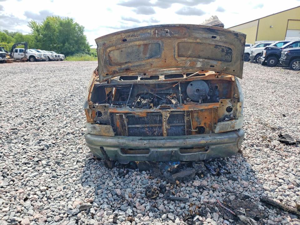 1997 Dodge Ram Van მანქანა იყიდება აუქციონზე, vin: 2B6KB31Z8VK595336, აუქციონის ნომერი: 64837136