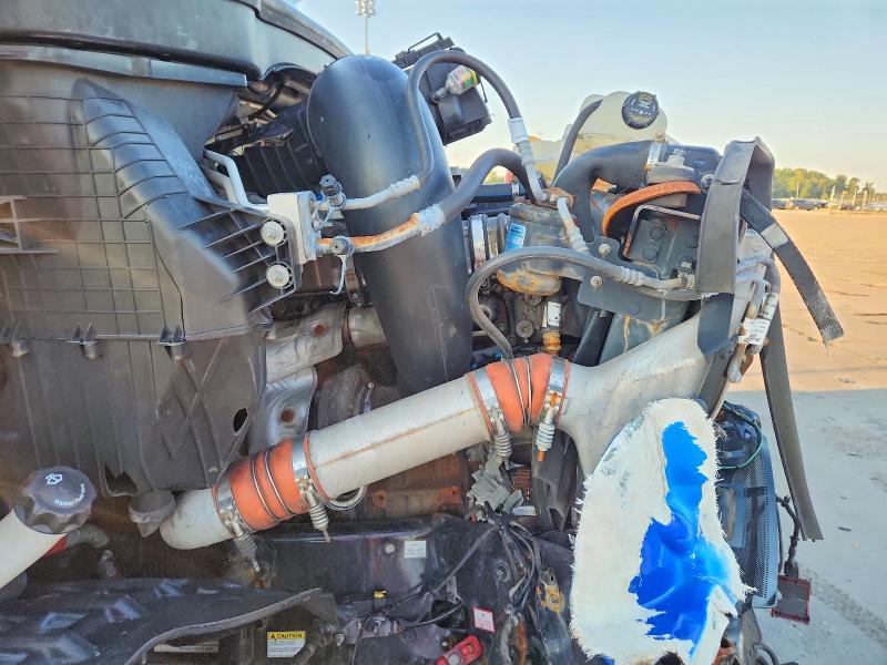 61204796 :رقم المزاد ، 3AKJHHDR8LSMD2433 vin ، 2020 Freightliner Cascadia 126 مزاد بيع