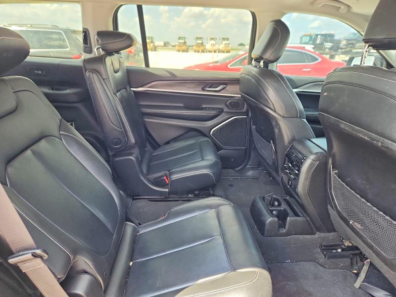 63601526 :رقم المزاد ، 1C4RJJBG4M8211620 vin ، 2021 Jeep Grand Cherokee مزاد بيع