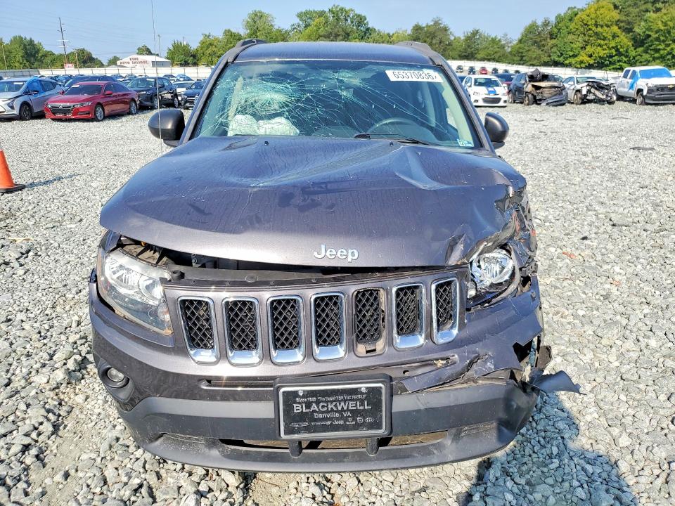 2015 Jeep Compass მანქანა იყიდება აუქციონზე, vin: 1C4NJDBB7FD366094, აუქციონის ნომერი: 65370836
