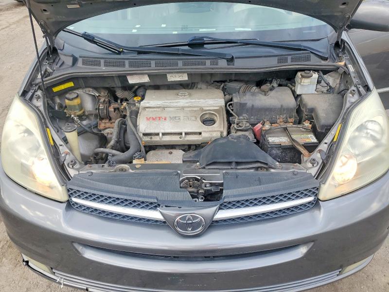 2004 Toyota Sienna მანქანა იყიდება აუქციონზე, vin: 5TDZA22C94S121040, აუქციონის ნომერი: 64276476