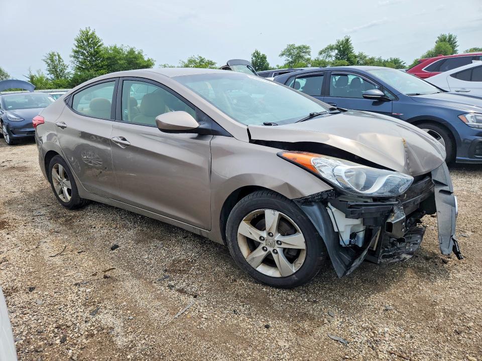 64644166 :رقم المزاد ، 5NPDH4AE3DH394226 vin ، 2013 Hyundai Elantra مزاد بيع