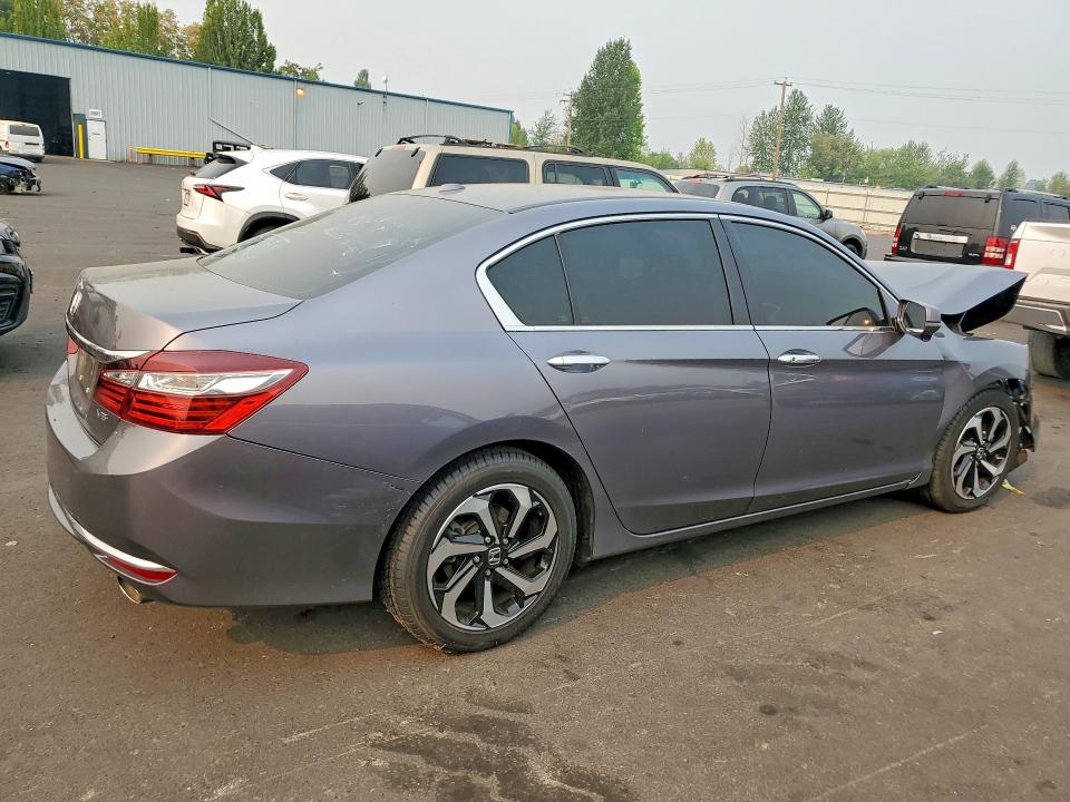 Продаж на аукціоні авто 2016 Honda Accord, vin: 1HGCR3F8XGA007884, номер лоту: 63898746