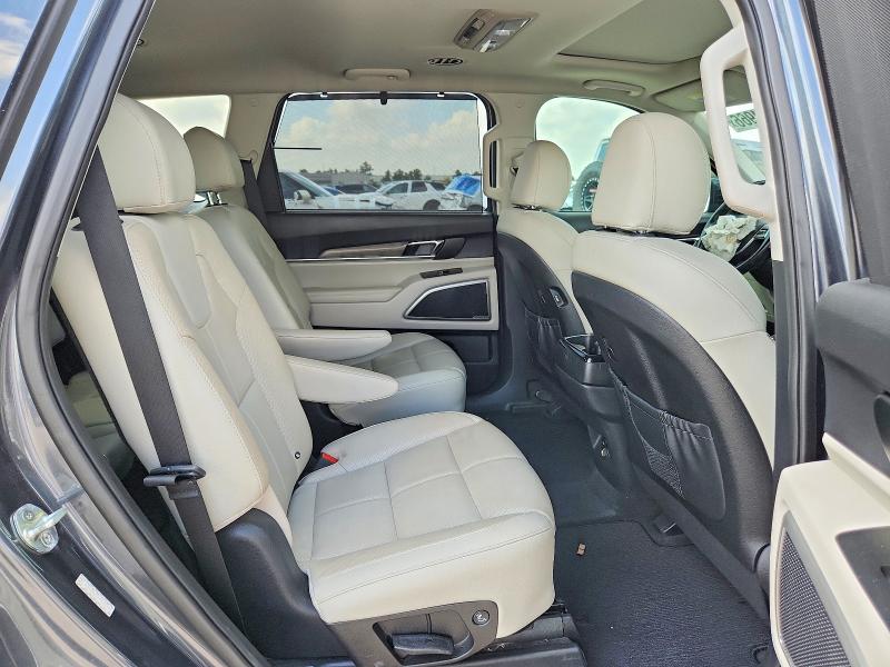 63884966 :رقم المزاد ، 5XYP3DHC9MG127986 vin ، 2021 Kia Telluride مزاد بيع