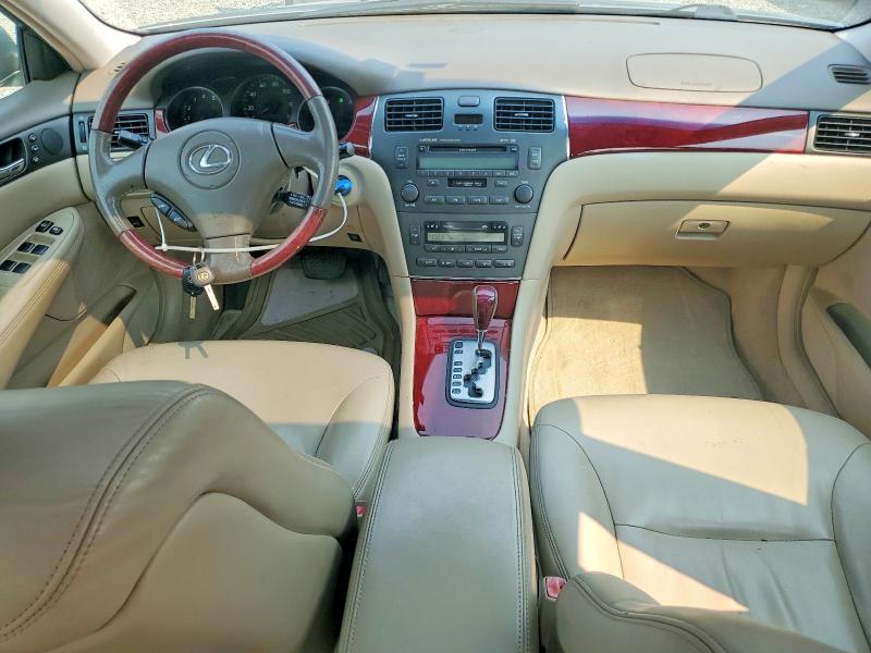 63938166 :رقم المزاد ، JTHBF30G220041737 vin ، 2002 Lexus Es مزاد بيع