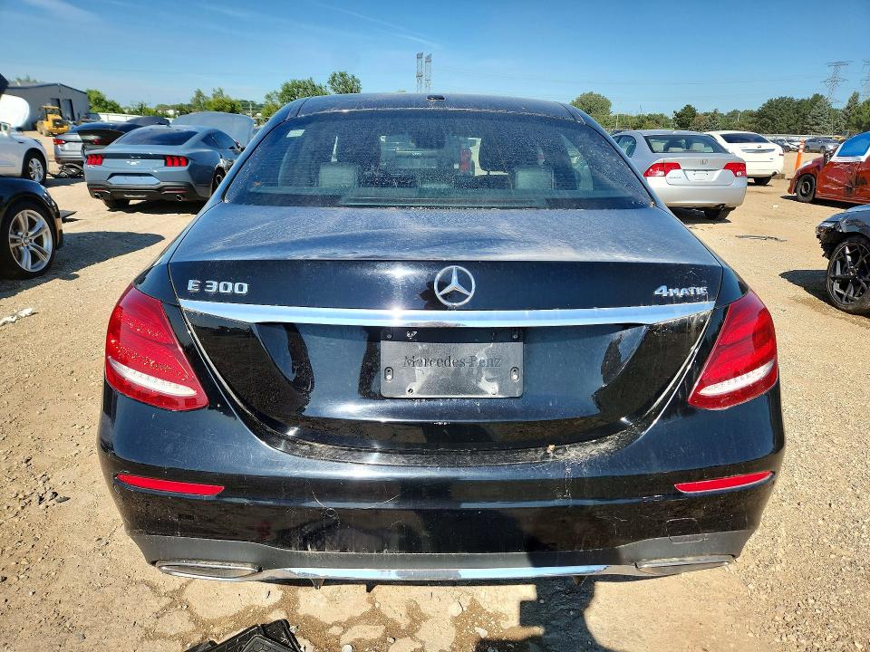 65343776 :رقم المزاد ، WDDZF4KB3KA663349 vin ، 2019 Mercedes-benz E مزاد بيع