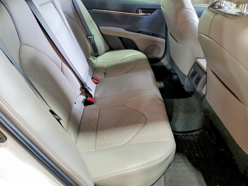 Продажа на аукционе авто 2018 Toyota Camry, vin: 4T1B61HK4JU121686, номер лота: 65997036