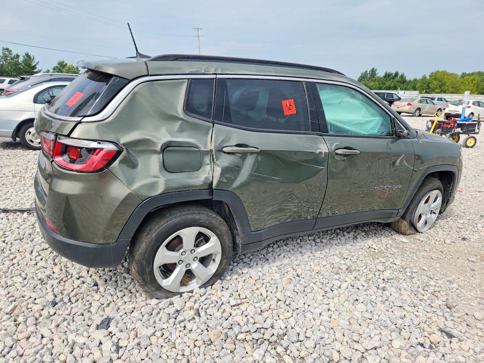 67137556 :رقم المزاد ، 3C4NJDBB0JT223460 vin ، 2018 Jeep Compass مزاد بيع