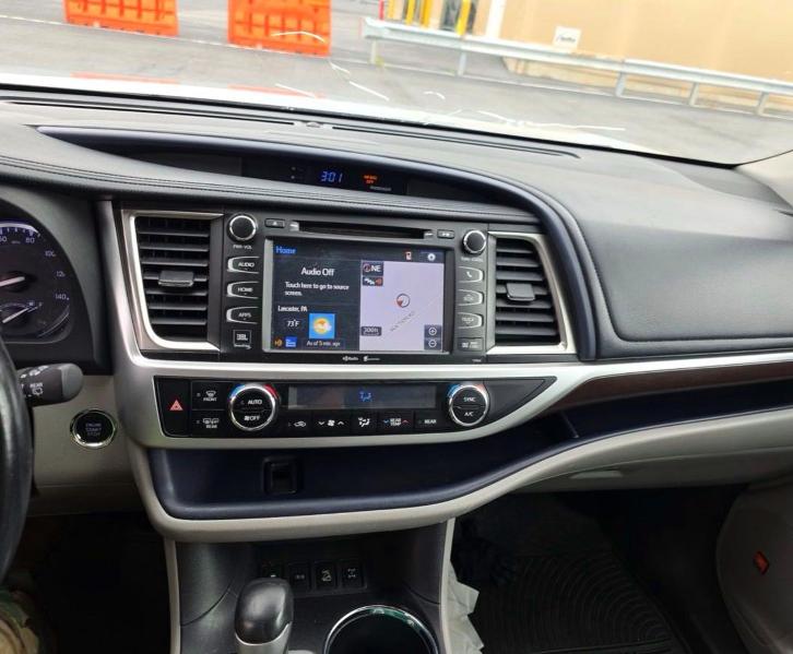 Продажа на аукционе авто 2014 Toyota Highlander, vin: 5TDDKRFH9ES034326, номер лота: 67296676