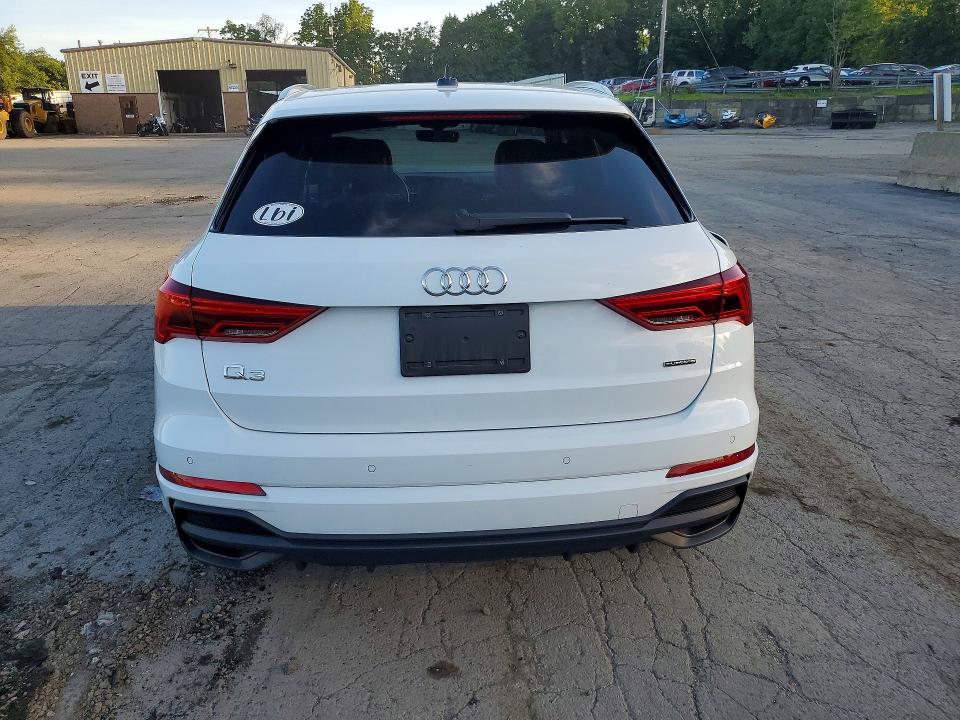 Aukcja sprzedaży 2024 Audi Q3, vin: WA1DECF30R1088622, numer aukcji: 65366036