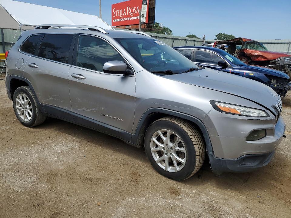 64759986 :رقم المزاد ، 1C4PJLCB7FW616438 vin ، 2015 Jeep Cheeroke مزاد بيع