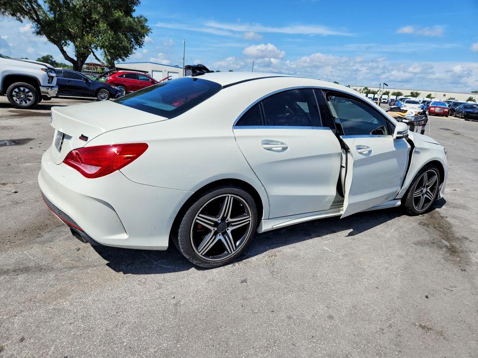 66167256 :رقم المزاد ، WDDSJ4EB6GN300362 vin ، 2016 Mercedes-benz Cla مزاد بيع