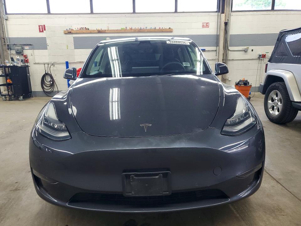 Продажа на аукционе авто 2021 Tesla Model Y, vin: 5YJYGAEEXMF188395, номер лота: 63489536