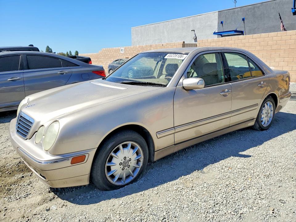 Продажа на аукционе авто 2000 Mercedes-benz E, vin: WDBJF65J1YB164220, номер лота: 65228106