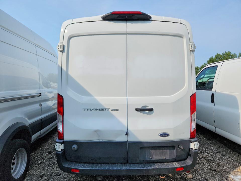 2020 Ford Transit მანქანა იყიდება აუქციონზე, vin: 1FTBW9C85LKA76657, აუქციონის ნომერი: 61608406