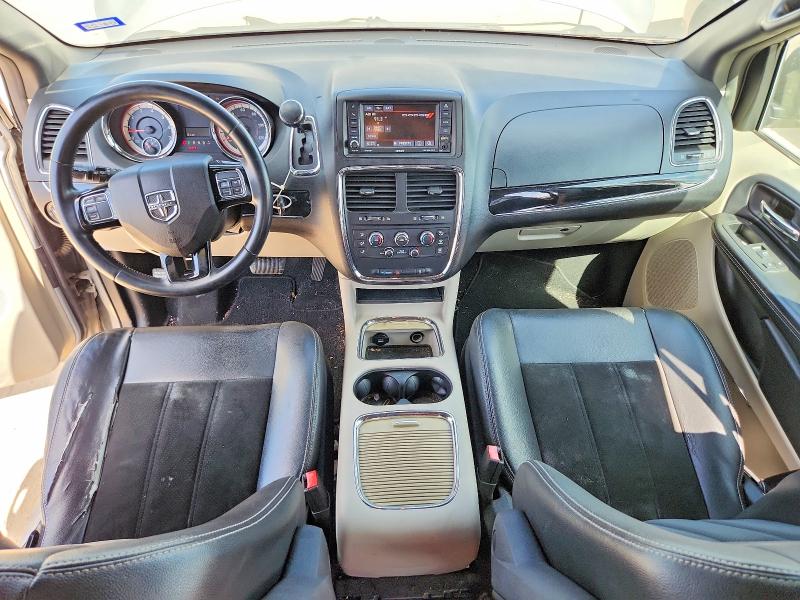 65415556 :رقم المزاد ، 2C4RDGCG5HR827748 vin ، 2017 Dodge Grand Caravan مزاد بيع