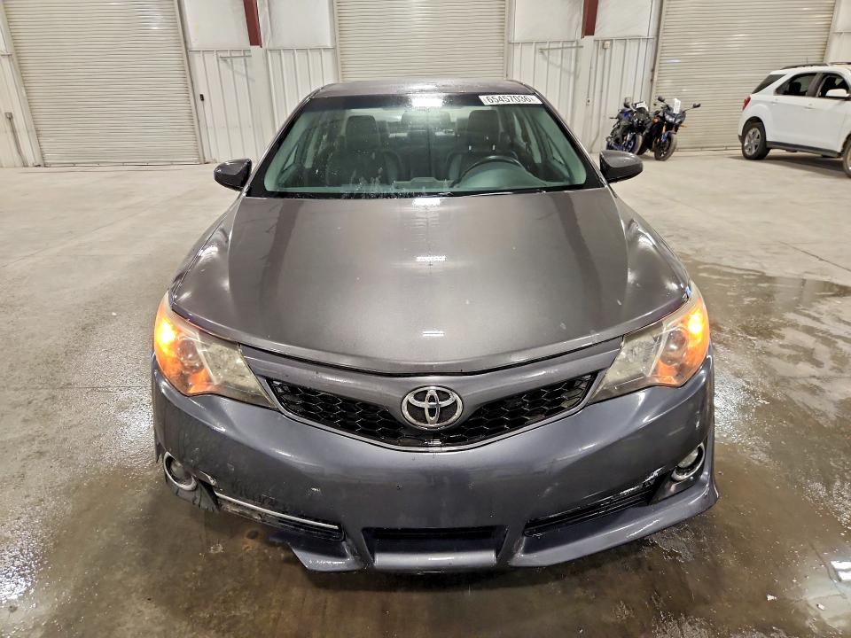 2014 Toyota Camry მანქანა იყიდება აუქციონზე, vin: 4T1BF1FK0EU465458, აუქციონის ნომერი: 65457036
