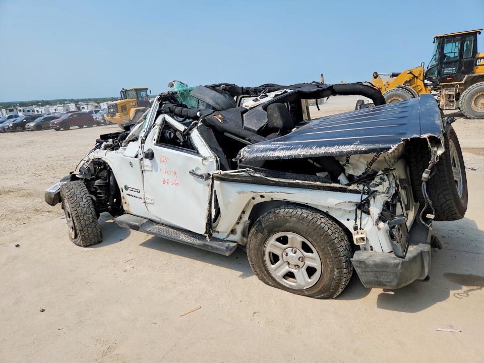 Продаж на аукціоні авто 2015 Jeep Wrangler, vin: 1C4AJWAG0FL527818, номер лоту: 64836086