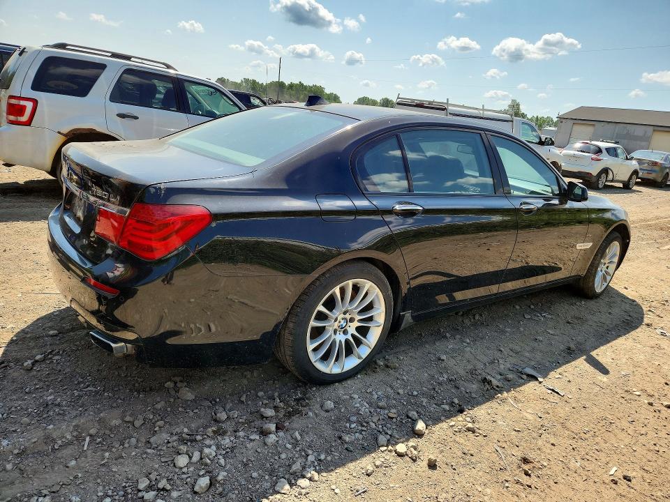 Продаж на аукціоні авто 2012 Bmw 750, vin: WBAKC8C51CC437706, номер лоту: 63951416