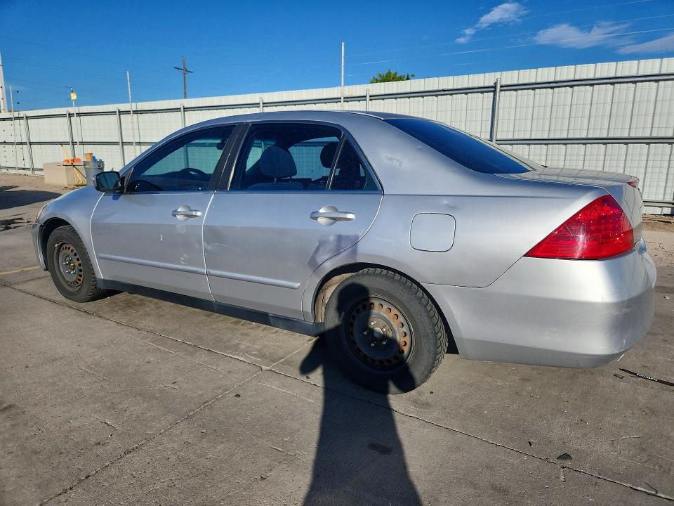 61043756 :رقم المزاد ، JHMCM56477C004384 vin ، 2007 Honda Accord مزاد بيع