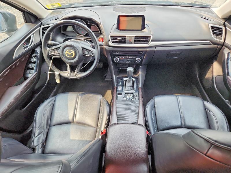 64354436 :رقم المزاد ، JM1BN1V75H1105337 vin ، 2017 Mazda 3 مزاد بيع
