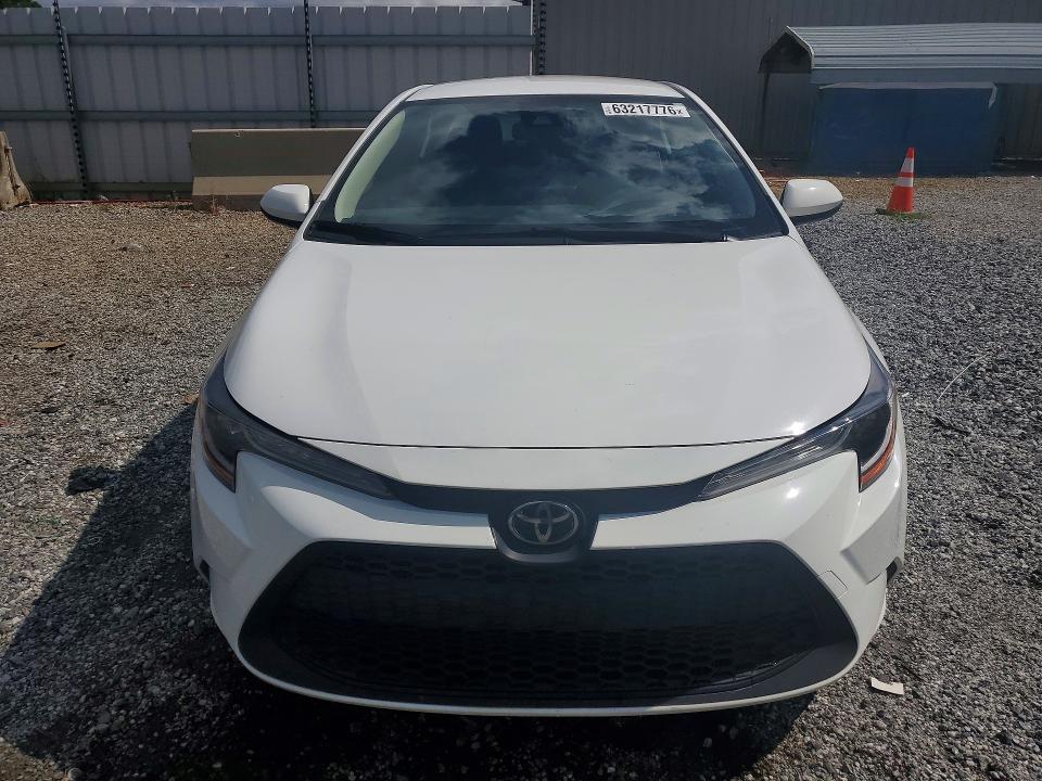63217776 :رقم المزاد ، JTDEPMAE4NJ201758 vin ، 2022 Toyota Corolla مزاد بيع