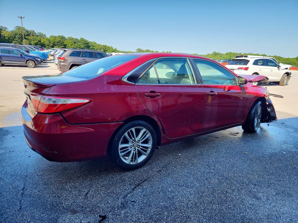 65863146 :رقم المزاد ، 4T1BF1FKXGU577686 vin ، 2016 Toyota Camry مزاد بيع