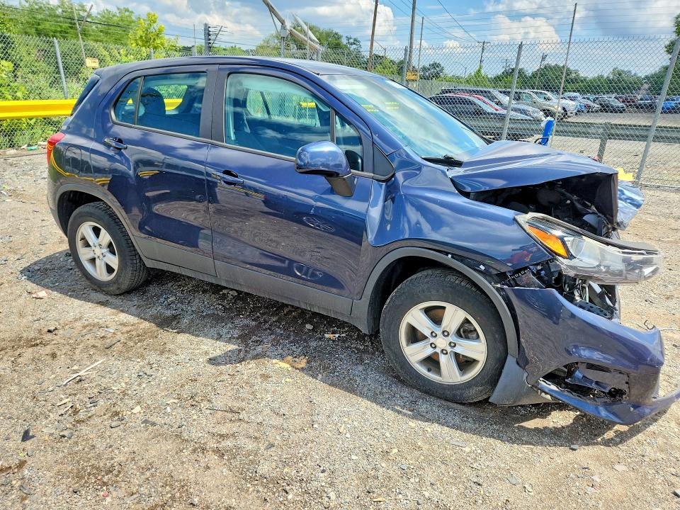 Продажа на аукционе авто 2018 Chevrolet Trax, vin: 3GNCJNSB7JL317260, номер лота: 63562286