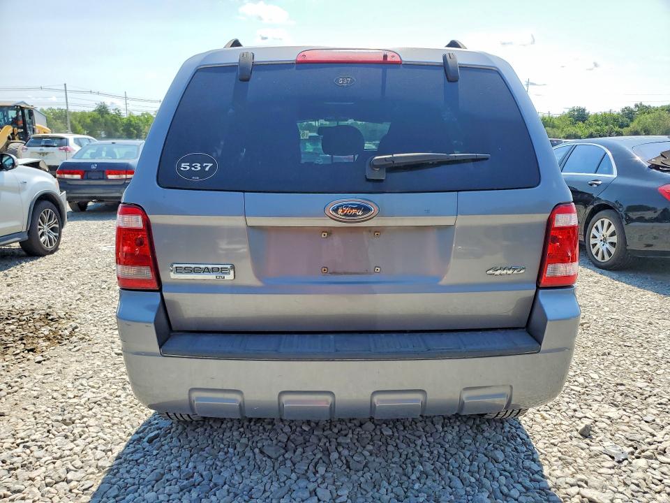 65083256 :رقم المزاد ، 1FMCU93198KE51756 vin ، 2008 Ford Escape مزاد بيع