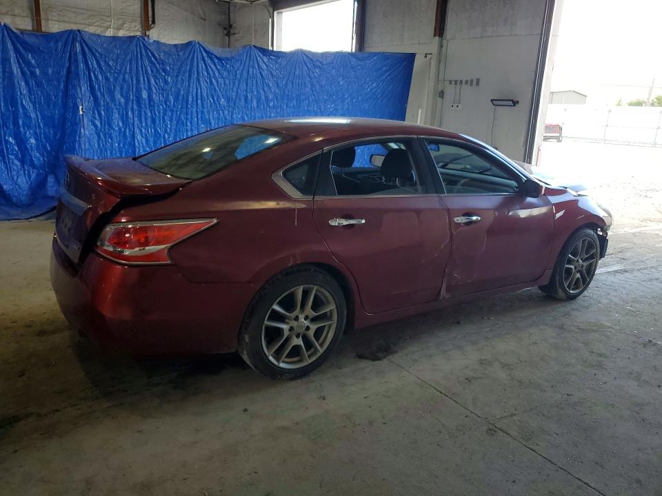 2014 Nissan Altima მანქანა იყიდება აუქციონზე, vin: 1N4AL3APXEC146541, აუქციონის ნომერი: 65900306
