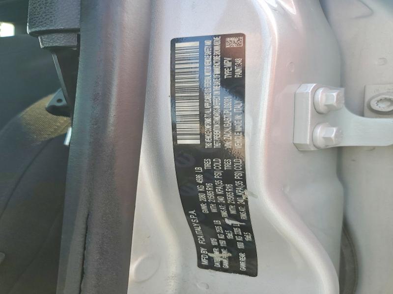 2020 Jeep Renegade მანქანა იყიდება აუქციონზე, vin: ZACNJBAB7LPL09281, აუქციონის ნომერი: 64803936