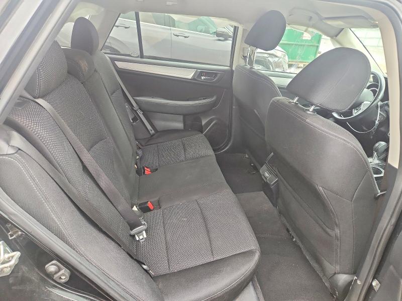 63400296 :رقم المزاد ، 4S4BSAFC5J3322798 vin ، 2018 Subaru Outback مزاد بيع