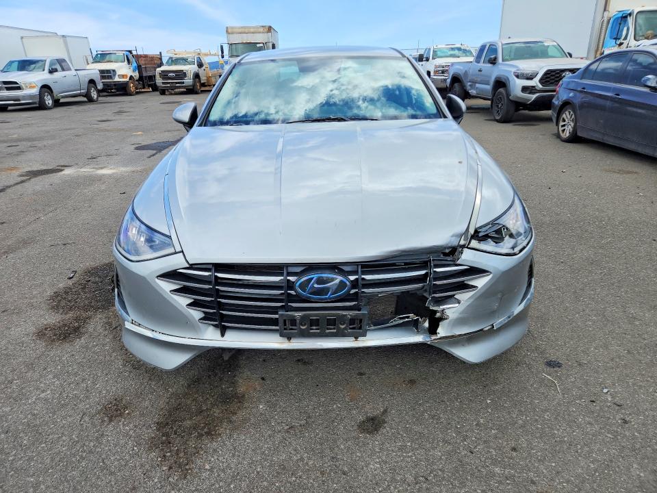 2020 Hyundai Sonata მანქანა იყიდება აუქციონზე, vin: 5NPEG4JA0LH047228, აუქციონის ნომერი: 61646706